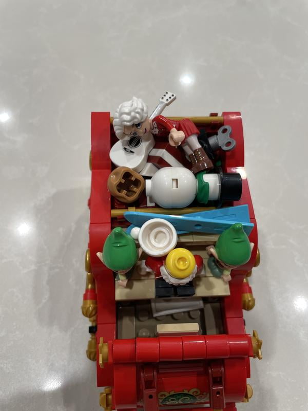 LEGO, Santa's Sleigh, Indoor Christmas Decorations for Kids, Ages