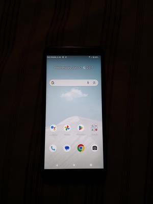 Smartphone AT&T Vista Onice Nero – 32GB Android 13 – 5.5 Pollici – Nuovo Prepagato