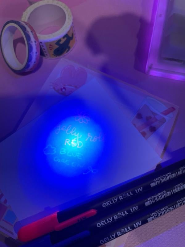 応援グッズ UV Sakura Gelly Roll UV-Ink Gel Pen, Bold Point, 3 Colors - Red