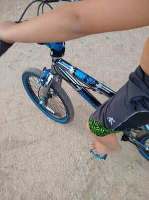 madd gear 18 boy's bmx bicycle