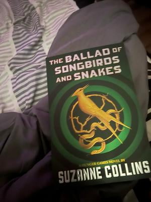 洋書 The Ballad of Songbirds and Snakes Amazon.com: The Ballad of Songbirds and Snakes: Deluxe