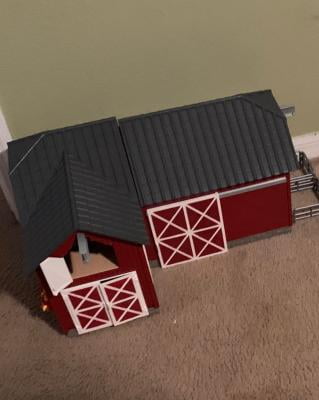 red toy barn