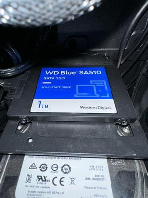 WD Blue 2TB SA510 SATA Internal SSD - WDBB8H0020BNC-WRWM - Walmart.com