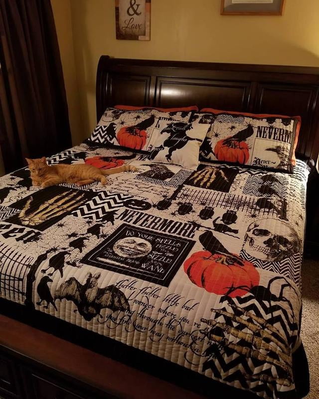 Nevermore Halloween Quilt Set with 