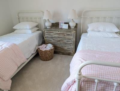 Customer reviews for Weston Home Nottingham Metal Queen Bed