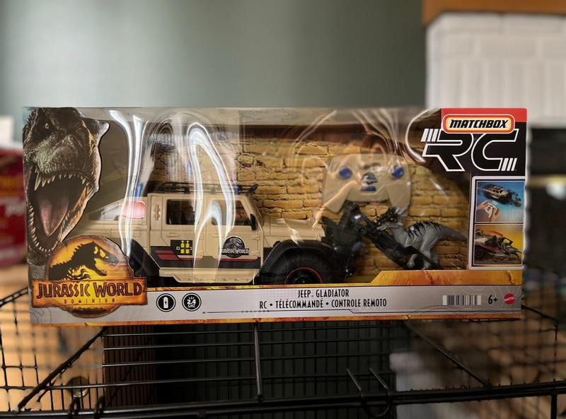 Matchbox RC Jeep Gladiatorジュラシックワールドラジコン Amazon.com: Matchbox RC Jurassic World Dominion Jeep