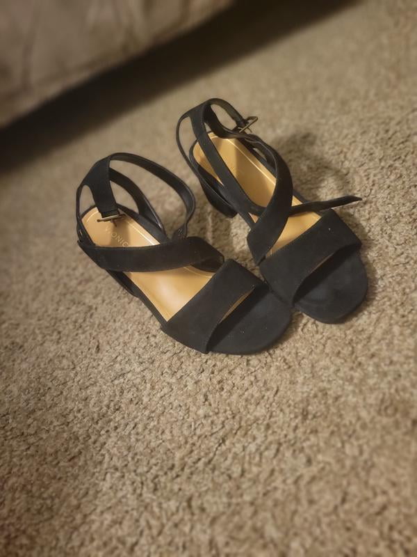 Customer reviews for Vionic Women's Samara Heeled Sandal Sand 8.5M
