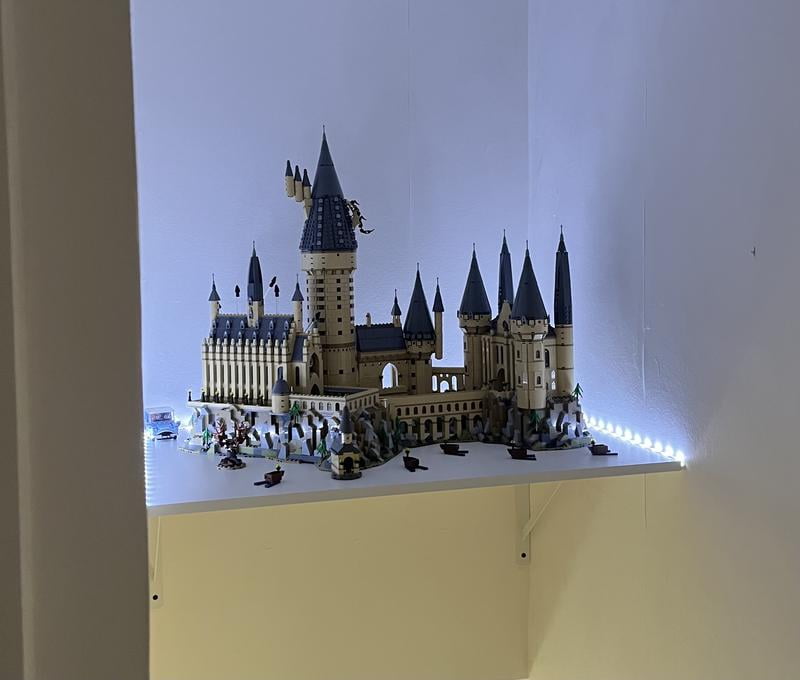 LEGO Harry Potter Hogwarts Castle Building Set, Gryffindor
