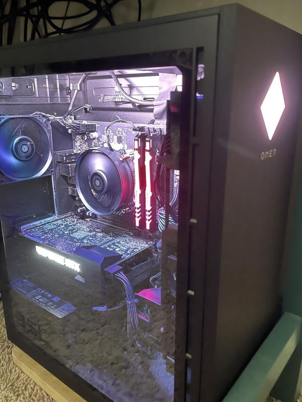 OMEN 30L HP GT13-0092 - Core i9, 32GB RAM, 1TB SSD + 2TB HDD OMEN 30L HP GT13-0092 - Core i9, 32GB RAM, 1TB SSD + 2TB HDD