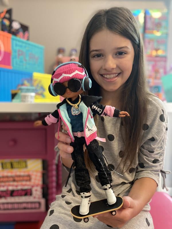 Walmart Exclusive: LOL Surprise OMG Doll Cool Lev with 20