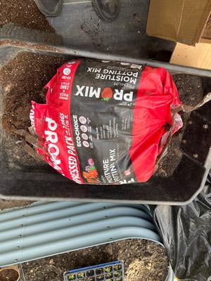 Customer reviews for PRO-MIX Premium Moisture Potting Soil Mix, 1 Cu ft  Compressed Bale (Expands to 2 Cu ft) | Walmart.com