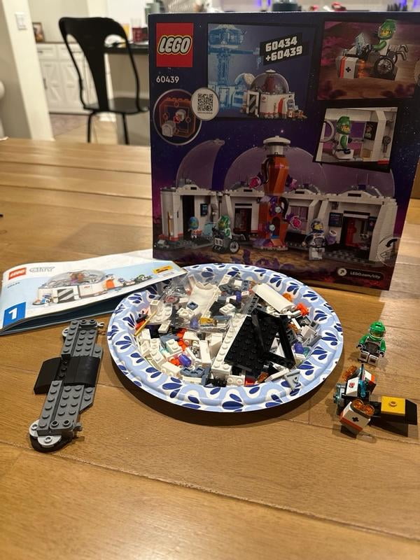 Free Shipping! LEGO Space Science Lab Toy Building Set for Kids