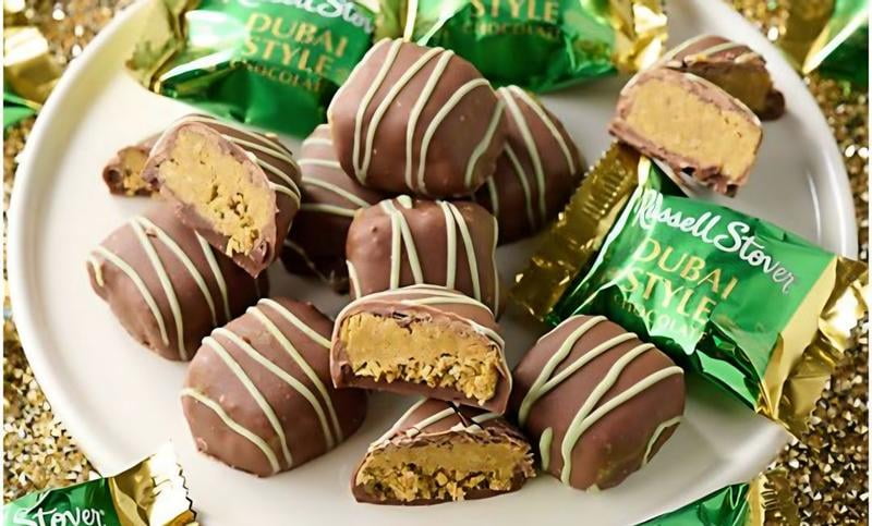 Russell Stover Dubai Style Chocolate Heart Gift Box, 8 Pieces
