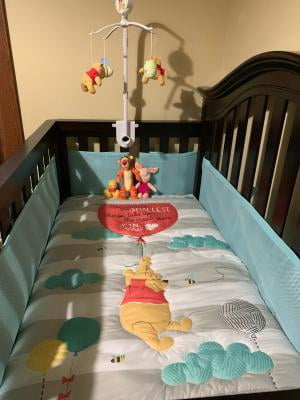 POOH BEAR AND FRIENDS MOSES BASKET FOUR PIECE BEDDING SET DISNEY 