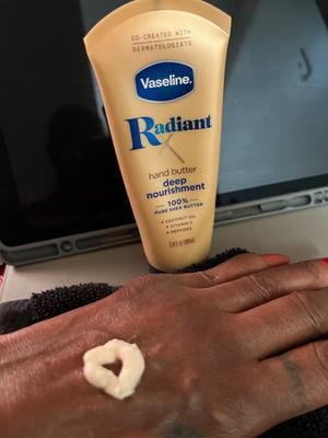 Vaseline Radiant X Deep Nourishment Hand Butter, Intensive