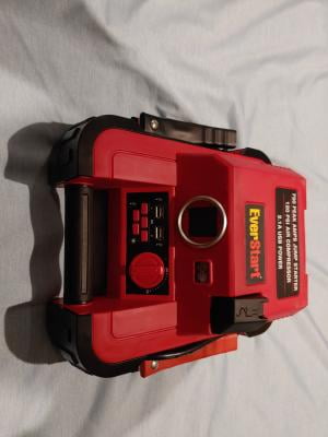 EverStart 750A Jump Starter with Reverse Polarity Alarm, 120 PSI Digital  Compressor, Clamps Included 