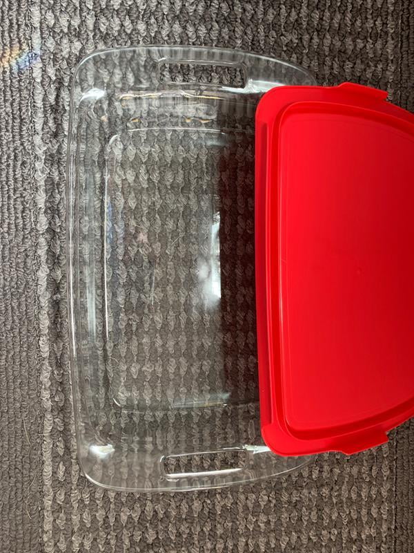 Easy Grab® 3-quart Glass Baking Dish with Red Lid