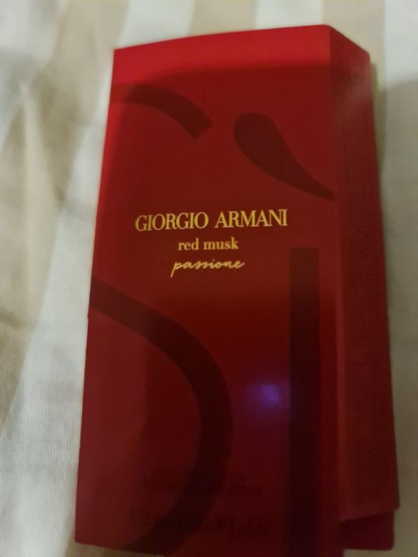 Giorgio Armani Sì Passione Red Musk Eau de Parfum 1.6 Fl. Oz / 50