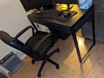 Mainstays Student Desk With Easy Glide Drawer Blackwood Finish Walmart Com In 2020 Student Desks Easy Glide Drawers Desk Essentials