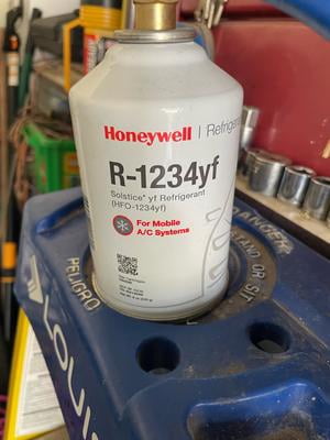 Honeywell R1234YF AC Refrigerant Refill, Recharge Gas Coolant for