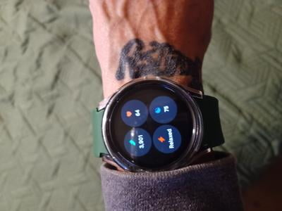 SAMSUNG - 【美品】GalaxyWatch4 40mm ブラック Galaxy Watch4 新品 9,078円 中古 8,980円 | ネット最安値の価格