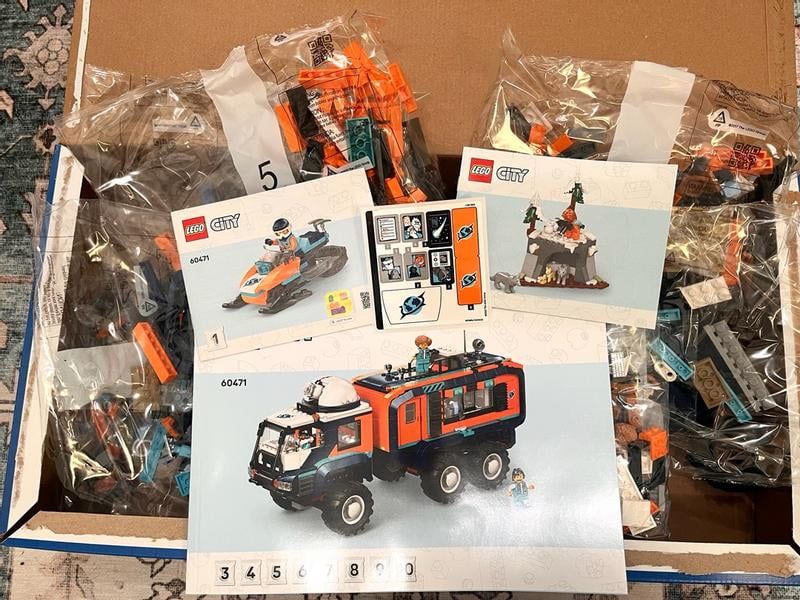 LEGO City Arctic Explorer Science Lab Truck Building Toy - STEM