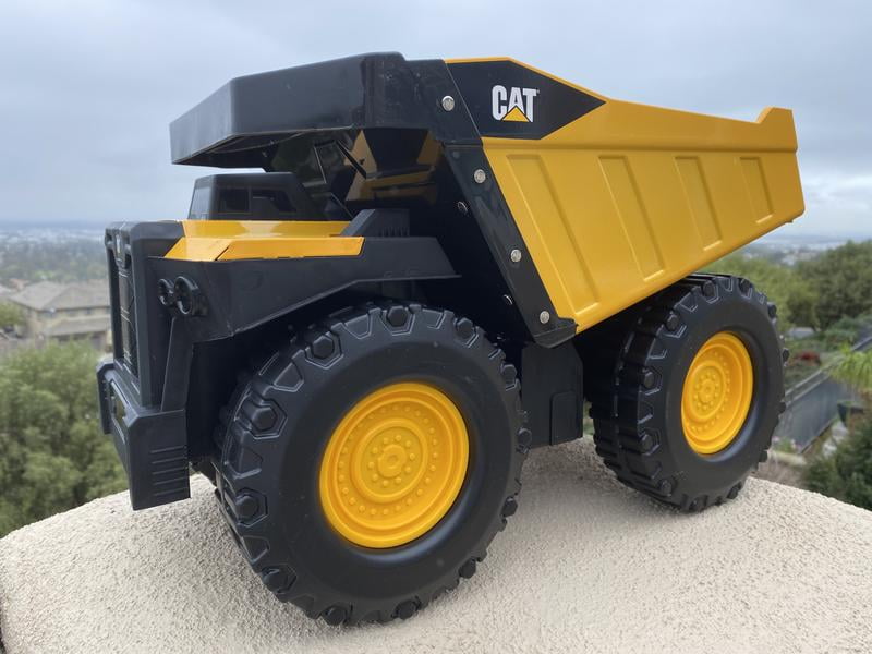 CAT Construction Toys, Mighty Steel Dump Truck 20”, Heavy-Duty