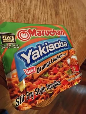8 pack) Maruchan Yakisoba Orange Chicken Flavor Noodles, 4.23 oz