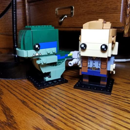 Lego brickheadz owen and hot sale blue