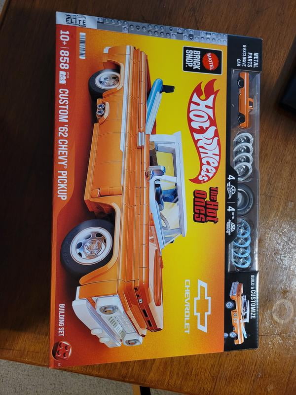 MATTEL BRICK SHOP Hot Wheels Custom 62 Chevy Pickup Building Toy