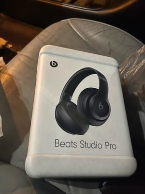 Customer reviews for Beats Studio Pro Wireless Headphones - Black