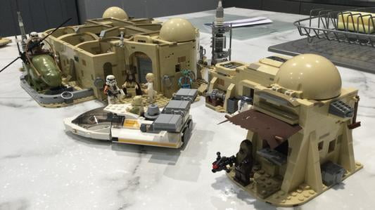 LEGO Star Wars: A New Hope Mos Eisley Cantina 75290 Master