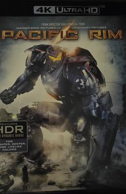 Pacific Rim (4K Ultra HD + Blu-ray) - Rated PG-13, Science