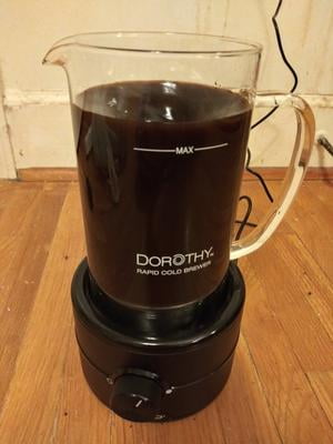 Dorothy™ rapid cold brewer - Coffee Makers - Presto®