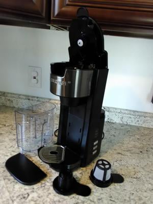 Farberware Single Serve K-Cup Coffee Brewer New Model 201762 Coffee Maker  for Sale in Missouri City, TX - OfferUp