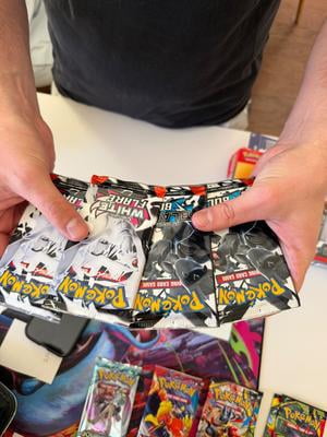 Pokemon TCG Scarlet & Violet 10.5 Unova Poster Collection Box - 4 Packs -  Walmart.com