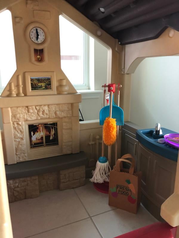 step 2 charming playhouse