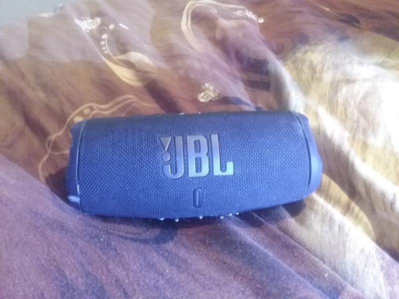 JBL Portable Bluetooth Waterproof Speaker Green with Up to 20