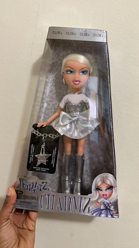 Bratz, Fashion Doll, Charmz Cloe with Collectible Charm Bracelet