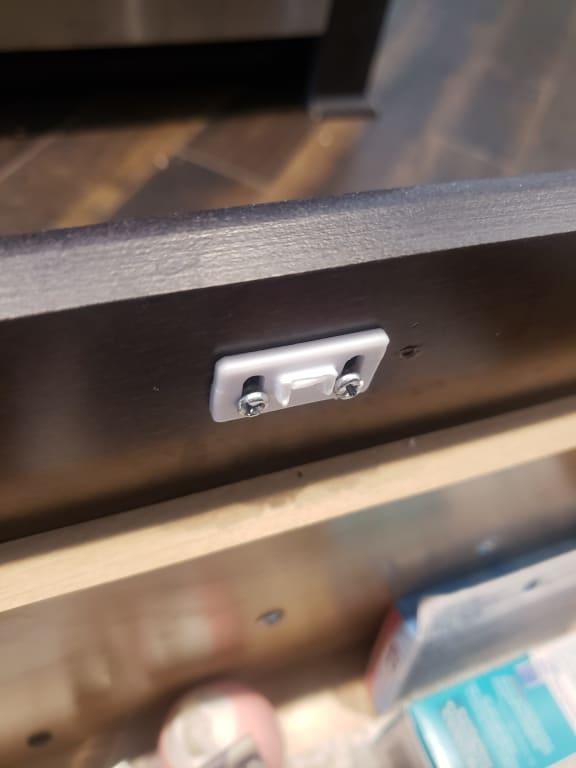 Safety 1st Childproofing Cabinet Drawer Latch White Walmart Com