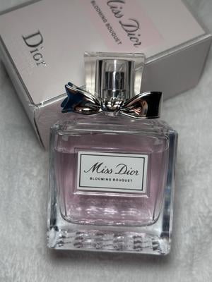 新品　Miss Dior 香水 Blooming Bouquet 150ml Miss Dior Blooming Bouquet: Fresh and Tender Eau de Toilette