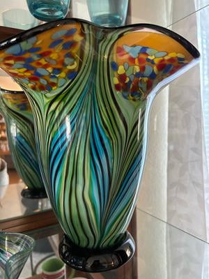 Dale Tiffany Kalmia Hand Blown Art Glass Vase - Walmart.com