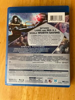 【美品】 blur NEW WORLD TOWERS DVD 美品】 blur NEW WORLD TOWERS DVD blur: NEW WORLD TOWERS Blu