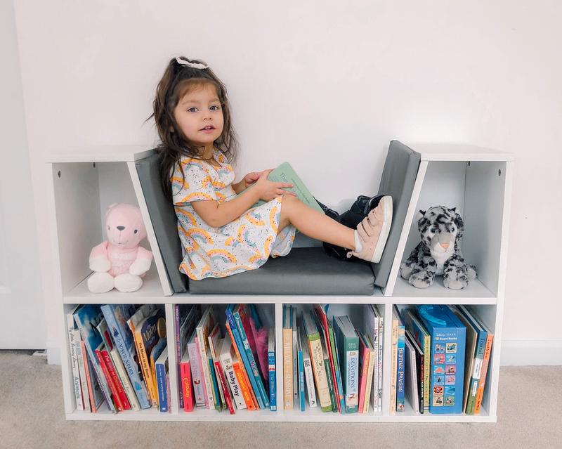 baby girl bookcase
