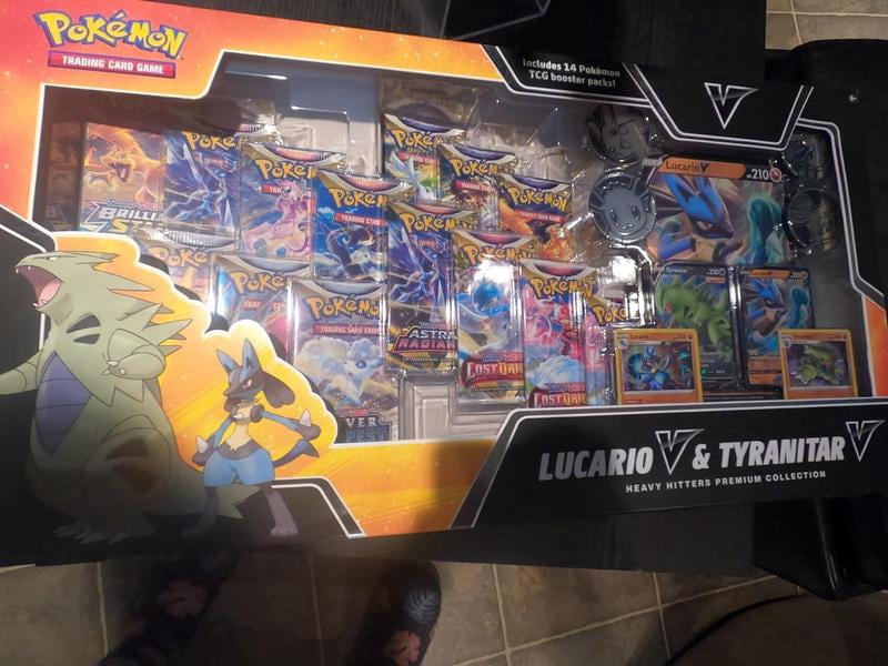 ash trainer card pokemon Unova Heavy Hitters Premium Collection – Evolve Card Shop main image 0
