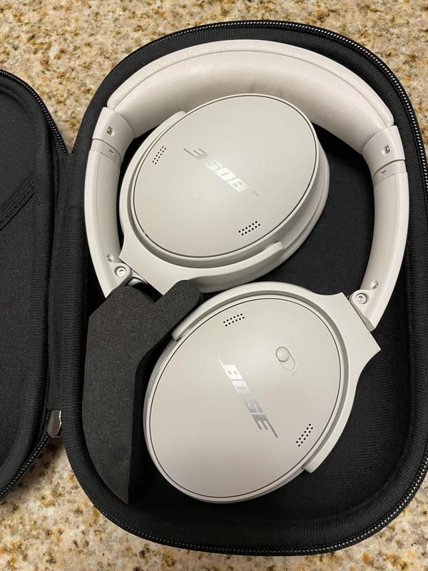 Bose QuietComfort SE Headphones with Soft Case - Samsclub.com
