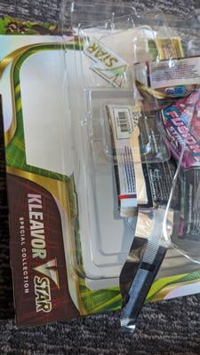 Pokemon Trading Card Games Kleavor VSTAR Collection Box - Walmart.com
