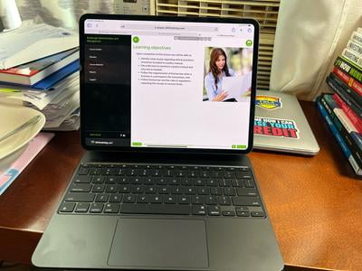 Magic Keyboard for iPad Pro 13‑inch (M4) - US English Magic Keyboard for iPad Pro 13‑inch (M4) - US English