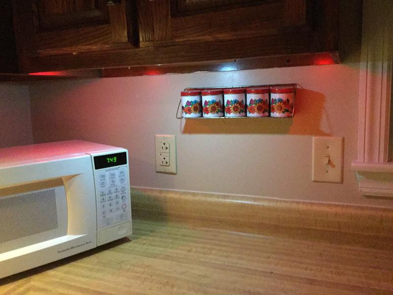 Hoover Multi Color Led Accent Lights With Remote Control 5 Pack Hoover Multi Color Led Accent Lights With Remote Control 5 Pack Com