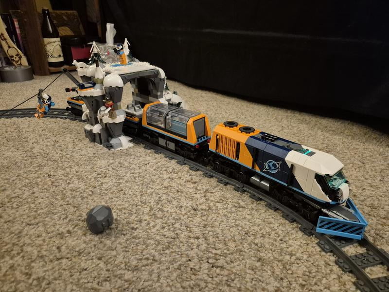 LEGO City Explorers' Arctic Polar Express Train Set - Building